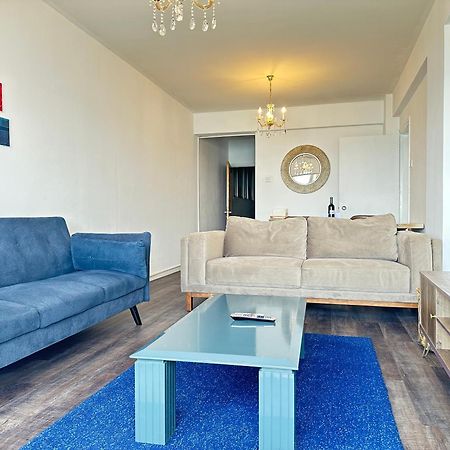 2Br Seafront Apt In City Center With Community Pool Larnaca Extérieur photo