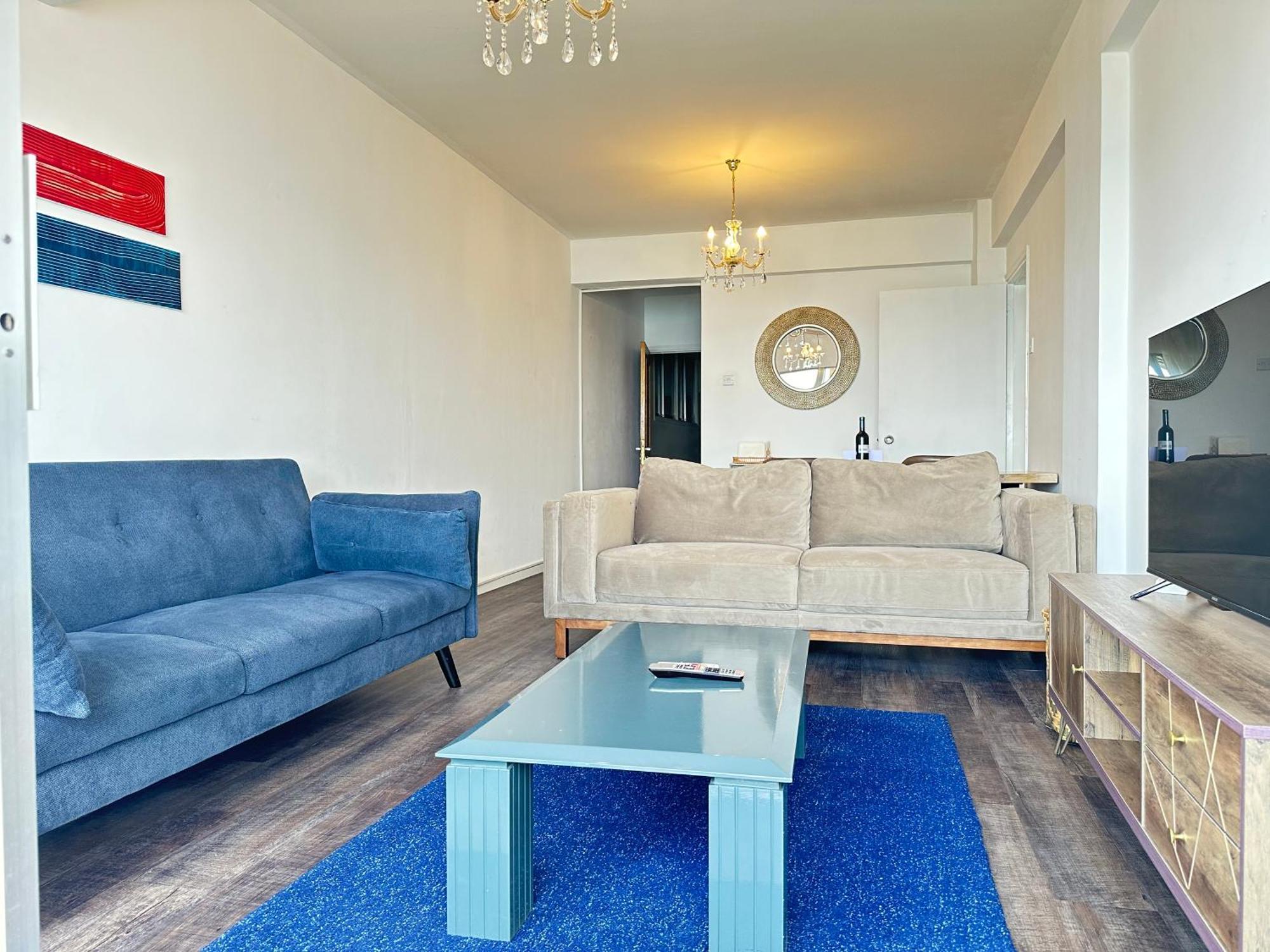 2Br Seafront Apt In City Center With Community Pool Larnaca Extérieur photo